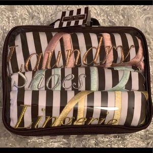Henri Bendel set of 3 travel bags w/case